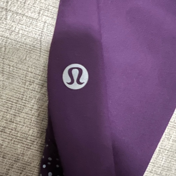 purple lululemon leggings - Picture 3 of 4